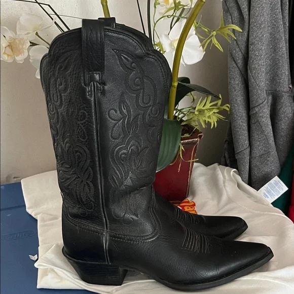 Ariat Heritage R Toe Western Boots - Picture 2 of 8